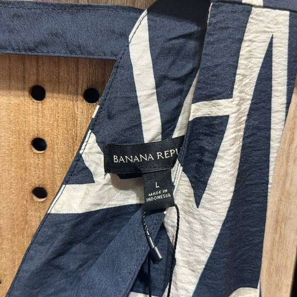 Banana Republic Ladies' Satin Sleeveless Dress   Blue NWT - Picture 7 of 10